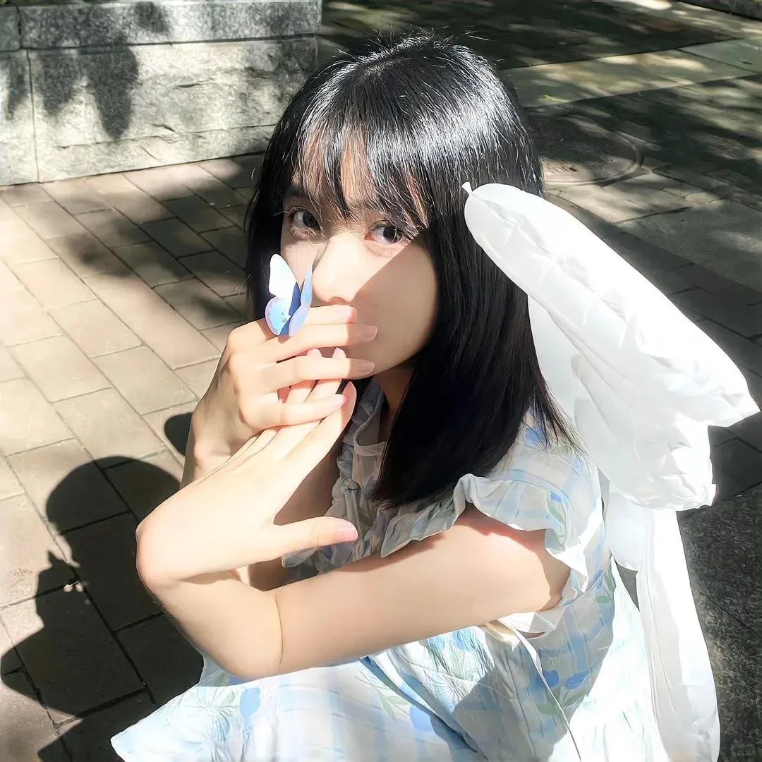人前的安宁 在线观看
